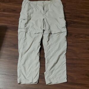 Columbia Men's Light Tan Zip Off Cargo Pants